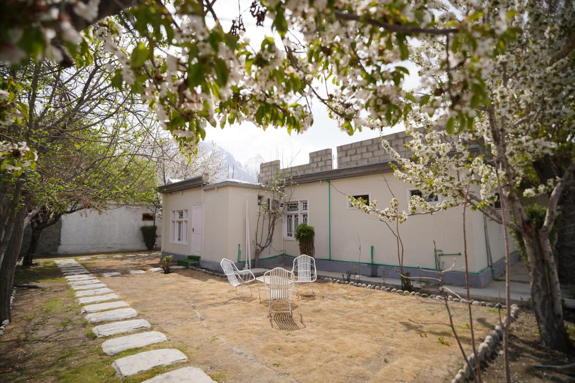 Green Orchard Skardu Exterior foto