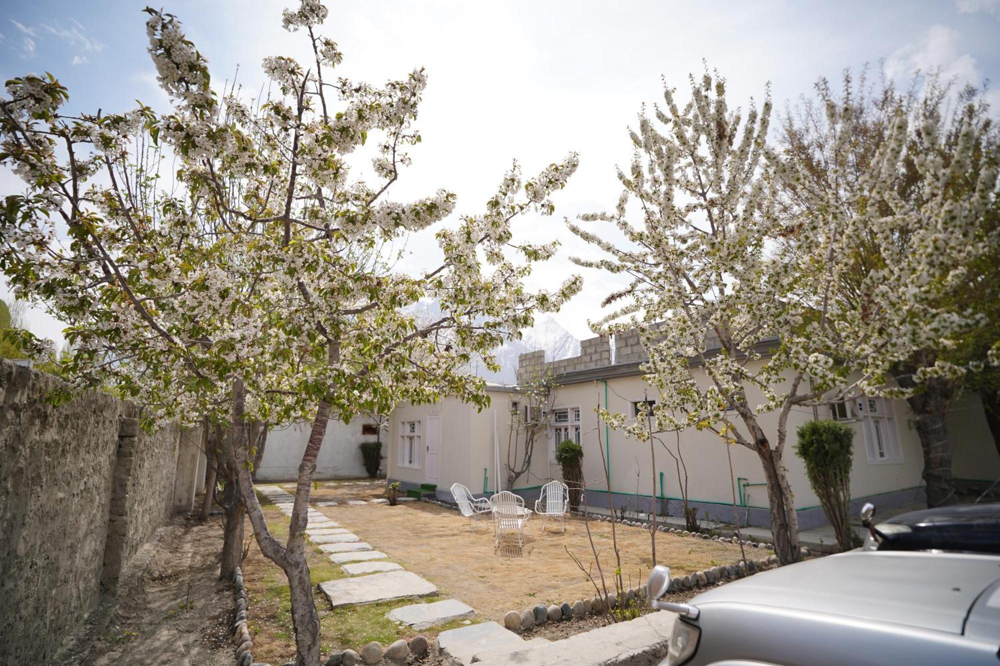 Green Orchard Skardu Exterior foto